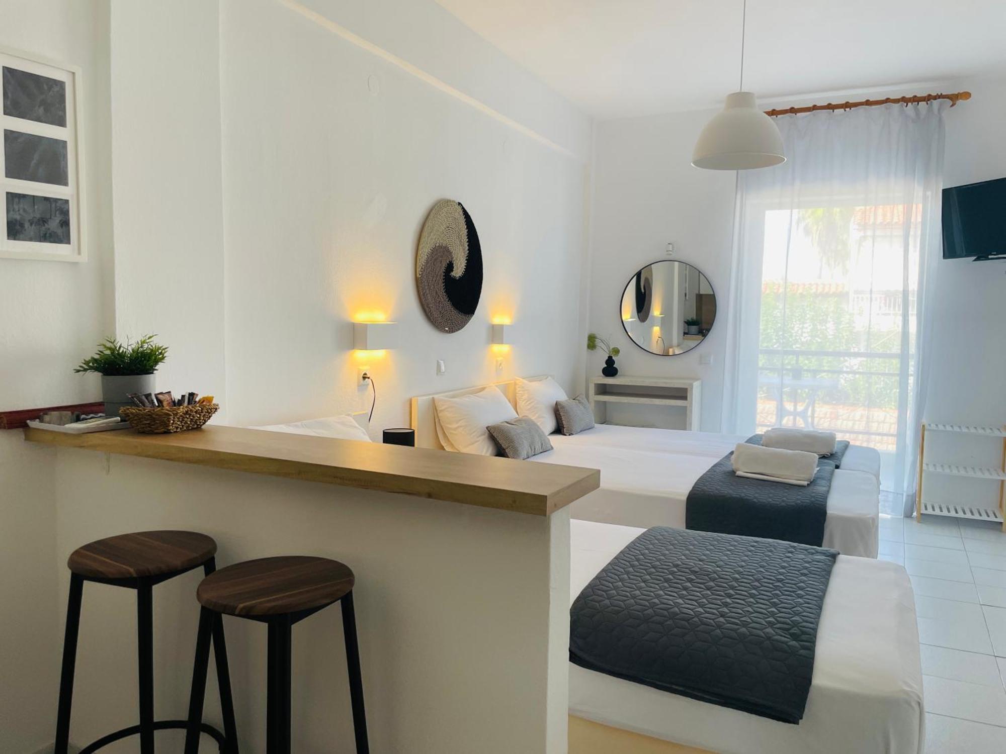 Thalassa Garden Studios 佩科霍里 外观 照片